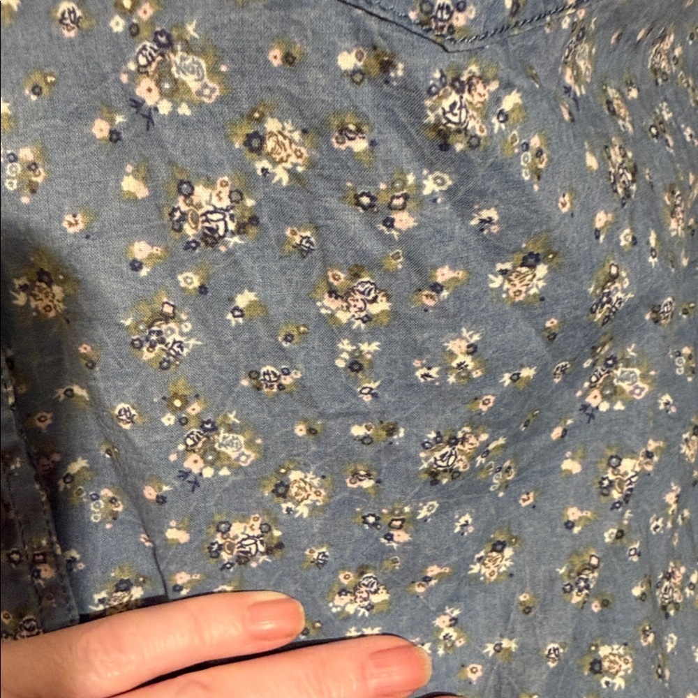 Floral Blue Women's Blouse - Picture 3 of 10